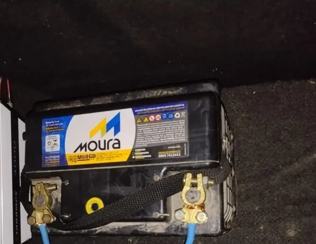 Bateria Moura 60Ap semi nova