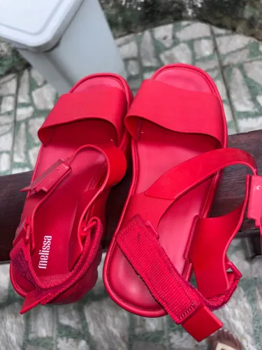 Sandália Melissa 