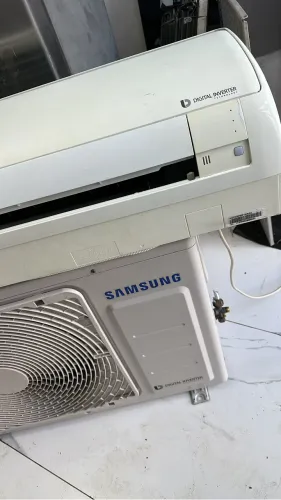 Ar Samsung inverter 24.000btus quent é frio