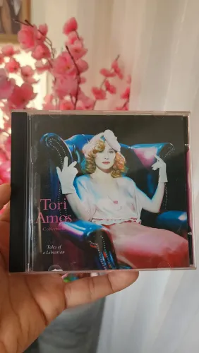 Cd + Dvd Tori Amos Colection Tales Of A Librarian Semi Novo
