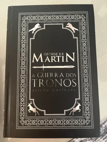 Vários livros usados