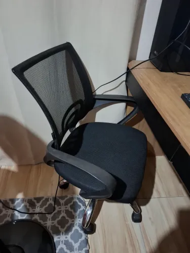 CADEIRA PARA ESCRITÓRIO GIRATÓRIA