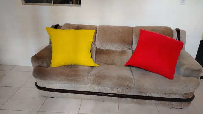 PROMOÇÃO: SOFÁ 5 Lugares confortável!
