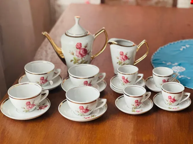 Conjunto para chá e café Pozzani novo