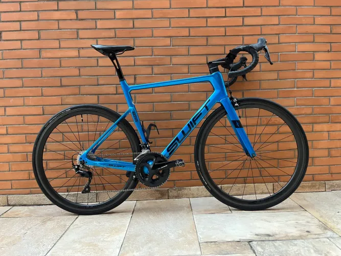 Bike Swift Carbon Racevox