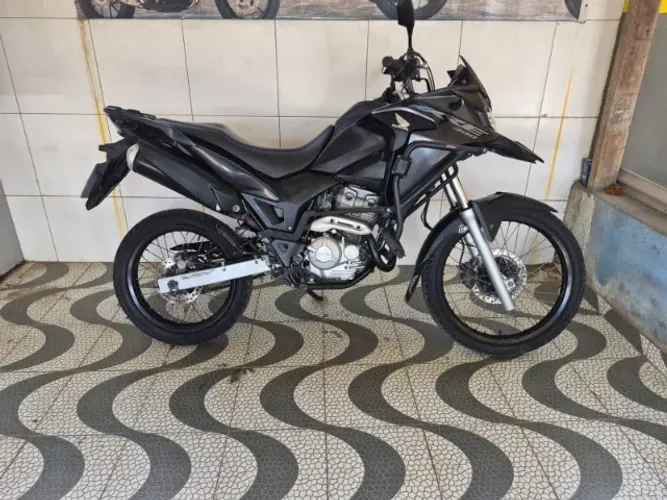 XRE 300 - 2021