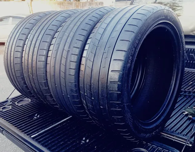 Pneu 255/45 aro 19 Kumho semi-novos