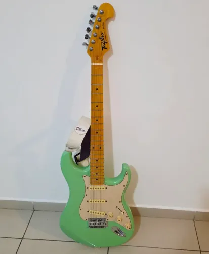 Guitarra Tagima Original TG 530 Woodstock Series NOVAA