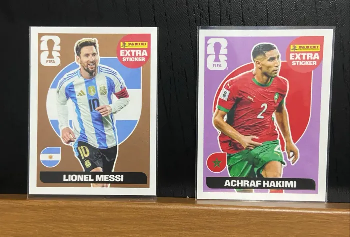 Vendo Figurinha legend Messi ( Bronze ), com Hakimi ( lilas ) de brinde - Copa 2026