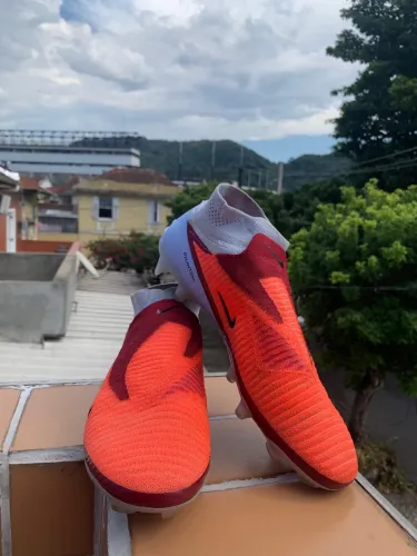 Chuteira Original CAMPO NIKE HIGH 6 ELITE - PROFISSIONAL
