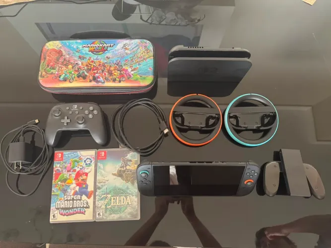 Nintendo Switch 2 novo com vários acessórios