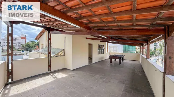 Casa com 4 dormitórios para alugar, 560 m² por R$ 9.900 mês - Calafate Belo Horizonte - M