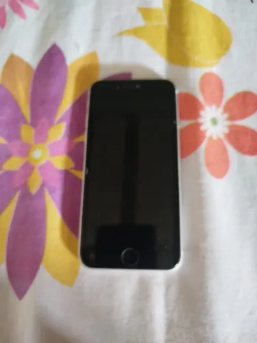 iPhone SE 3 geração, 64 giga