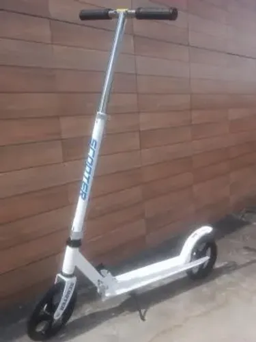 Patinete Scooter Branco rodas GG 