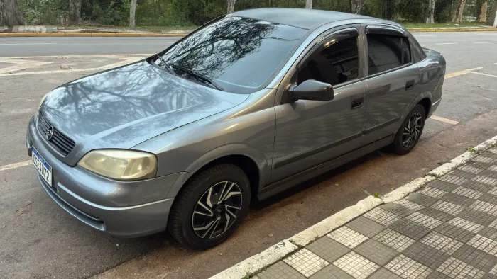 Chevrolet Astra GL Milenium 1.8 MPFI 4P 2000