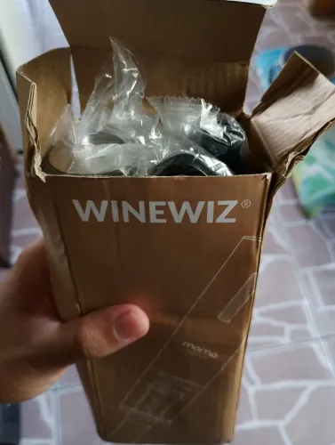 Abridor de vinho recarregável