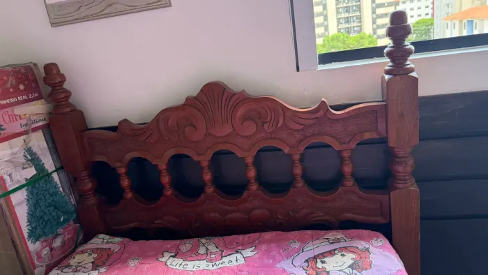 Cama em Madeira Colonial 