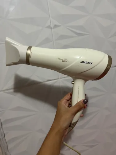 Secador marca Mallory