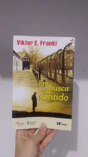 Livro Em busca de sentido