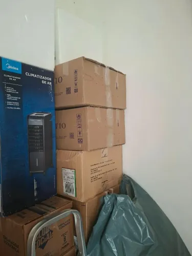 caixas de papelão