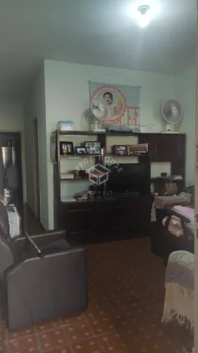 Casa + Salão comercial no Jardim São Manoel em Limeira-SP