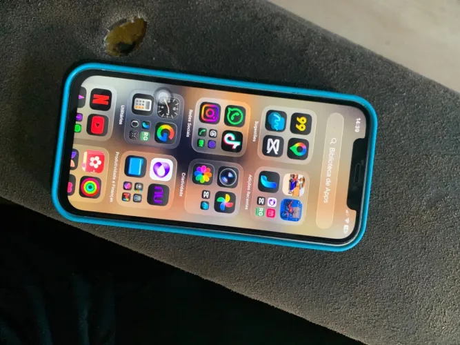 Vendo um iPhone 12
