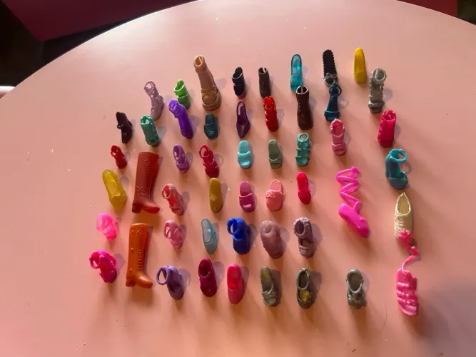 Lote sapatos boneca Barbie