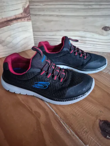 tênis Skechers n°30