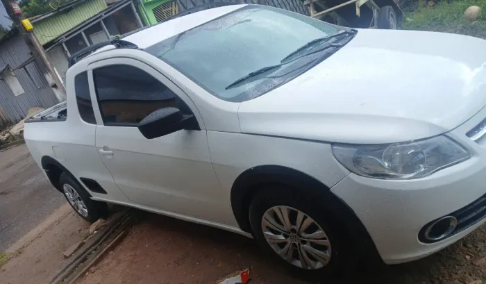 Volkswagen Saveiro 1.6 MI Total Flex 8V CE 2013