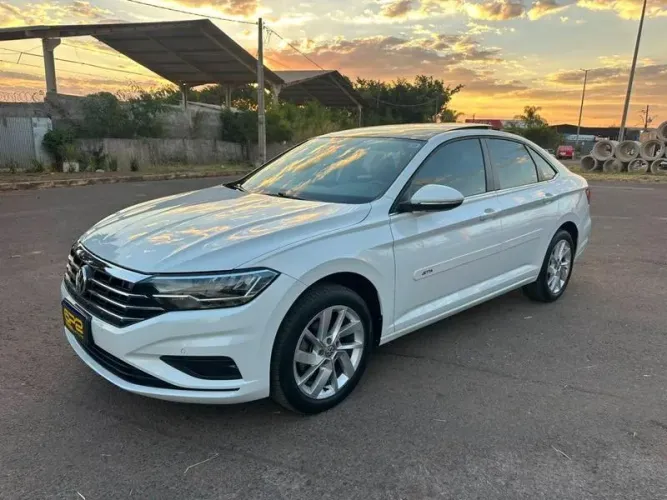 Volkswagen Jetta Comfort. 250 TSI 1.4 Flex 16V Aut. 2020