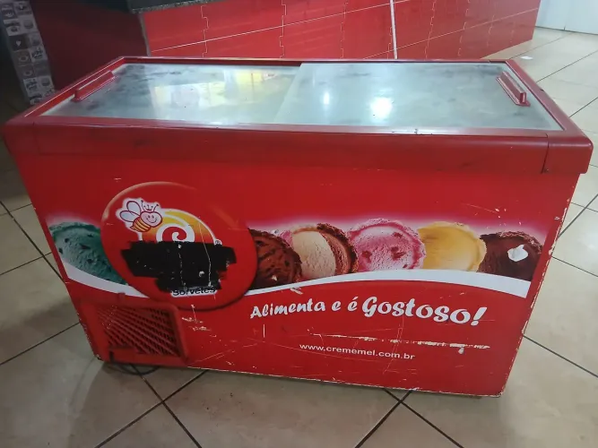 Freezer 2 porta de vidro