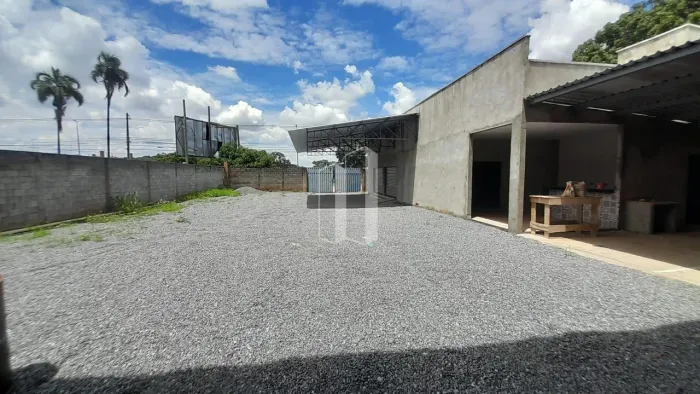Galpão Comercial em Parque Maracanã - Goiânia, GO