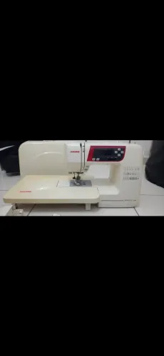 Máquina de costura Janome 2030 QDC
