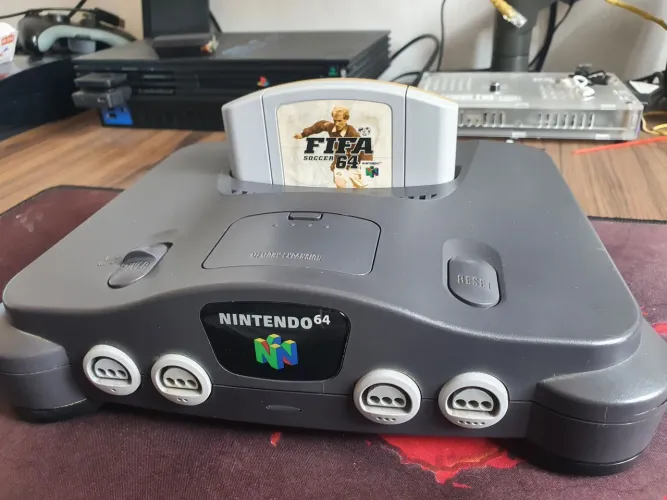 NINTENDO 64