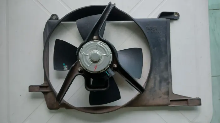 Vendo Eletroventilador Para CorsaClassic-Monza-Kadett Com Defletor(Leia a Descrição!)<br>