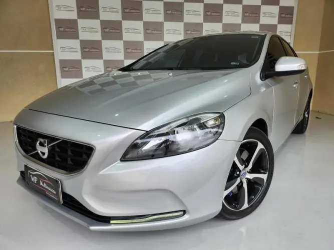 Volvo V40 T-4 2013