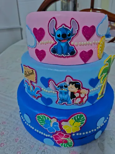 Bolo fake Lilo e Stitch