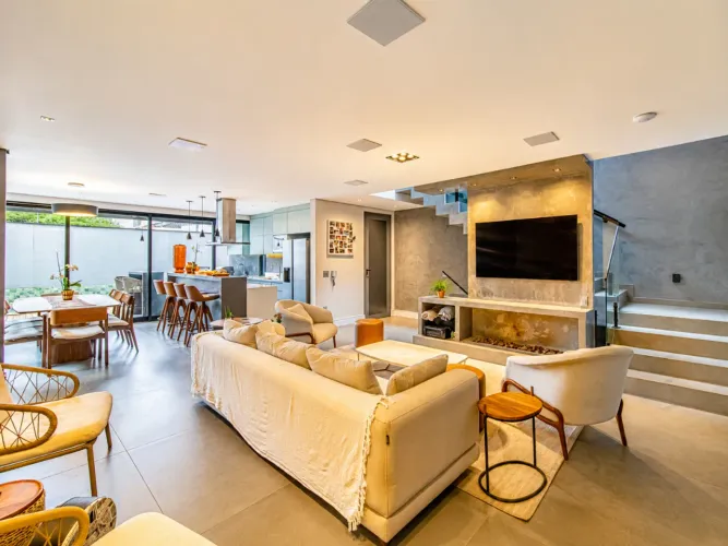 Casa de vila para venda em Vila Rosália com 4 quartos, sendo 4 suítes, 427m²