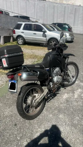 Lander 250 2007 Preta