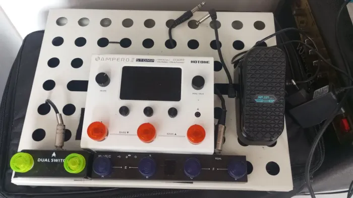 Ampero 2 stomp + Pedalbord sem bag 