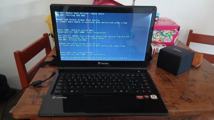 Vendo notebooks para retirada de peças