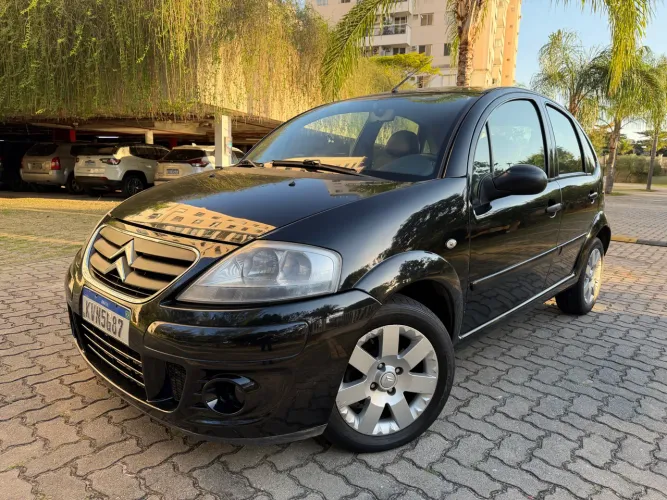 Citroen C3 GLX 1.4/ GLX Sonora 1.4 Flex 8V 5P 2012