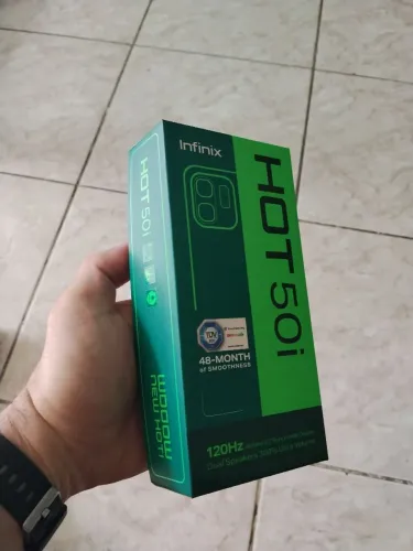Infinix HOT50i NOVÍSSIMO