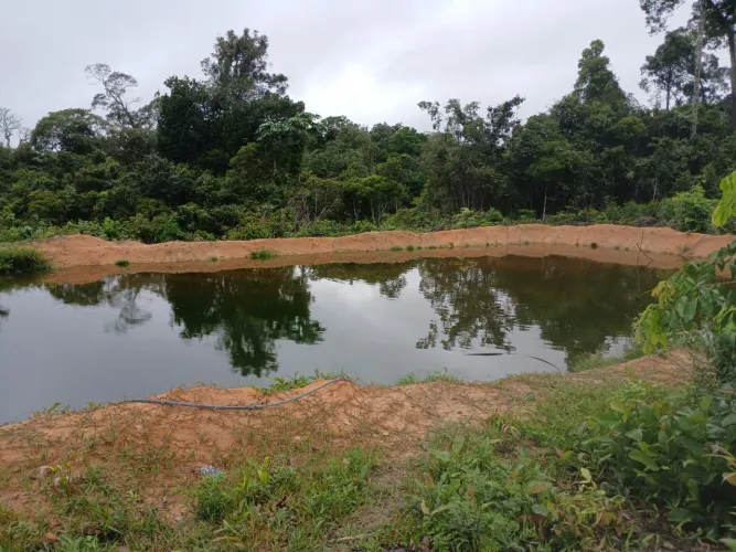 Terreno com 2 Açudes