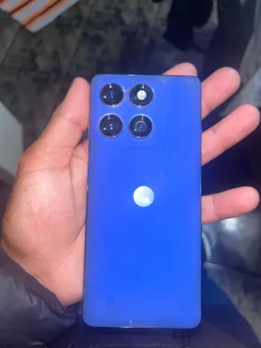 Troco moto Edge 60 pro em iPhone 