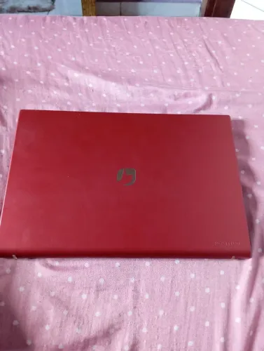 Vende-se, o Netbook Positivo