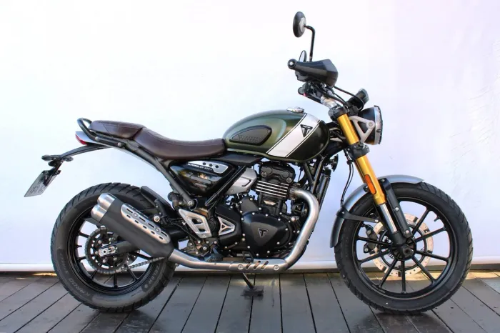 TRIUMPH SCRAMBLER 400 X