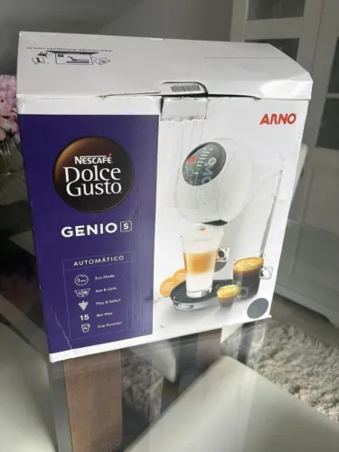 Cafeteira Dolce Gusto Genio S - Arno - 220v NOVA c/ várias cápsulas