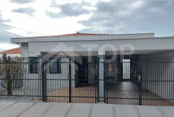 Casa Padrão para Alugar em Vila Prado, São Carlos