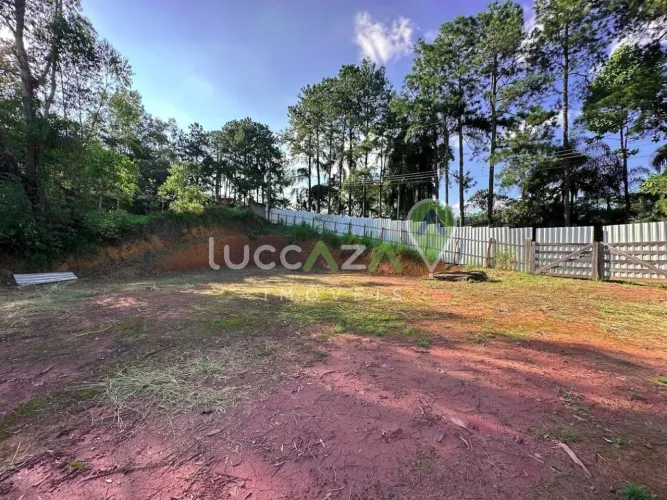 Terreno à venda em condomínio exclusivo de São José dos Campos - 2.500m² no Villagio Fazen